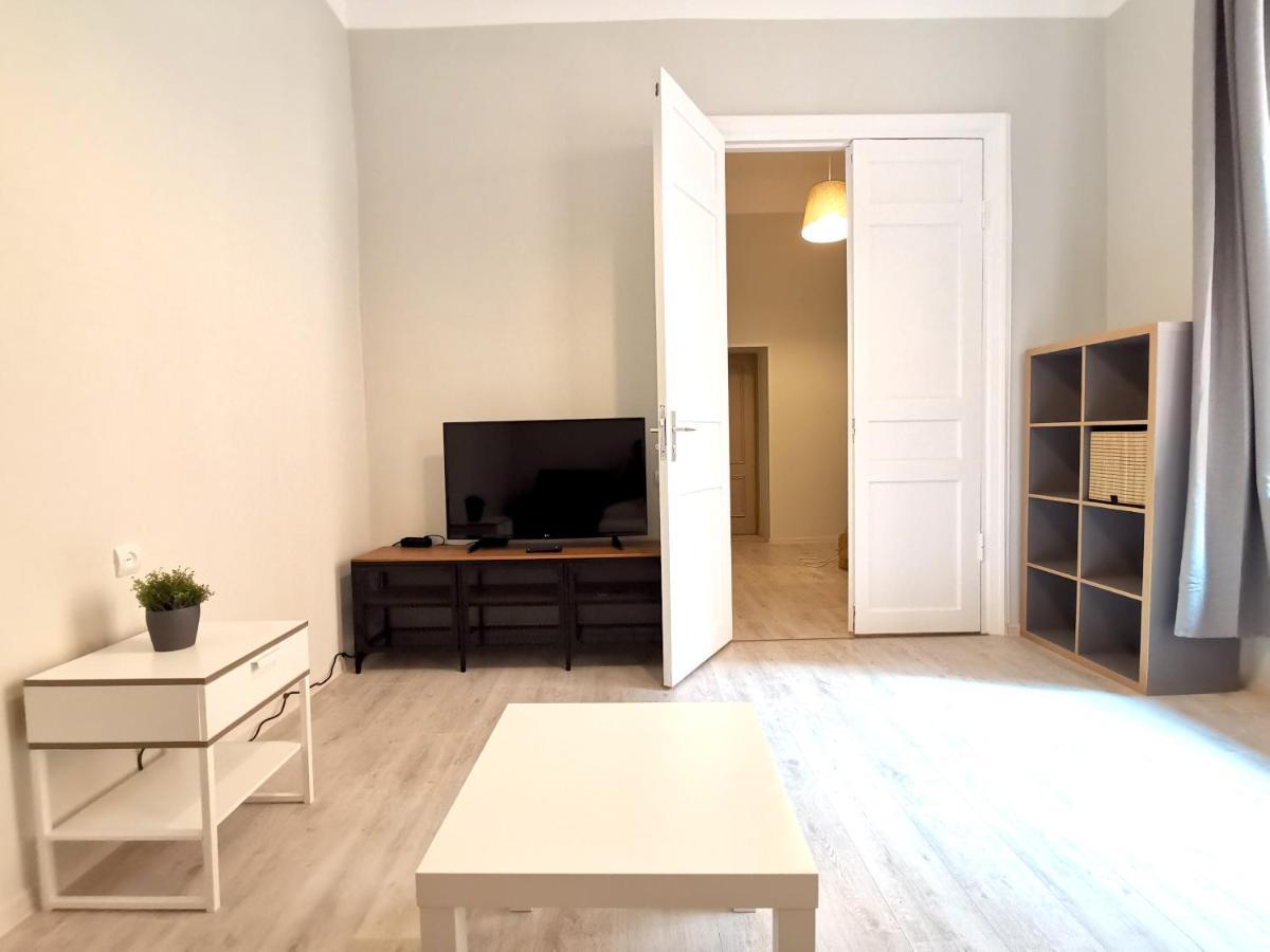 Lacplesa Downtown New 2-Bedroom Apartment Riga Exterior foto